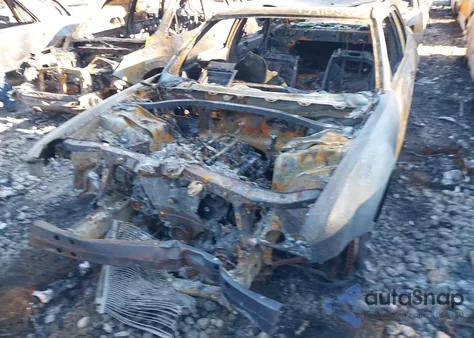 2009 Chrysler 300 Touring/Signature Series/Executive Series z USA, uszkodzony, nr VIN 2C3KA53V79H618004